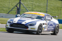 aston-martin-race-debut1